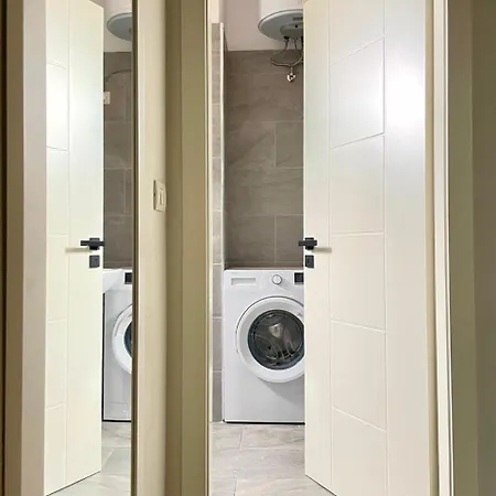 2 Near Center * Tirana